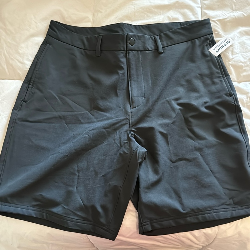NWT men’s shorts